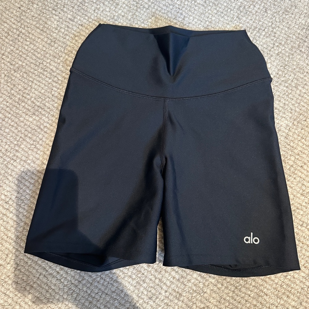 ALO Yoga Women's Dark Navy Bike Shorts